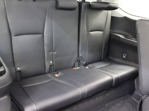 Used 2024 Toyota Grand Highlander Limited image 18