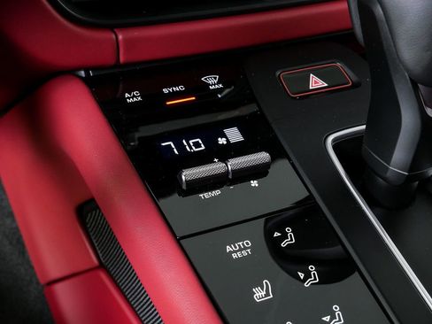 New 2026 Porsche Macan S image 18