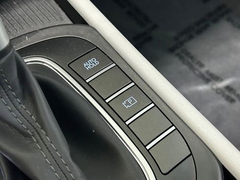 Used 2024 Hyundai Kona SE image 49