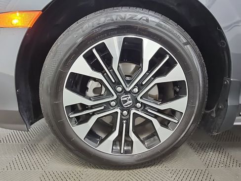 Used 2025 Honda Odyssey Elite image 47