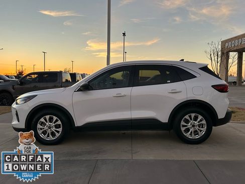 Used 2023 Ford Escape Active image 10