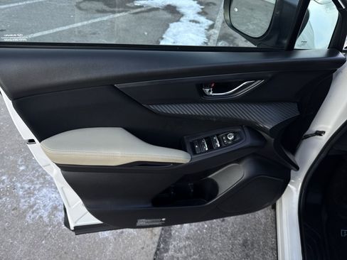 Used 2024 Subaru Ascent Premium w/ Convenience Package image 22