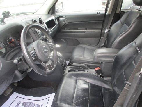 Used 2015 Jeep Patriot High Altitude image 10