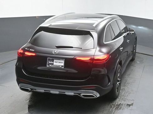 Used 2025 Mercedes-Benz GLC 300 image 48