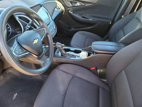 Used 2023 Chevrolet Malibu LT image 7