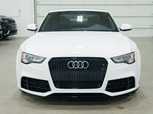 Used 2013 Audi RS 5 Coupe w/ Audi MMI Navigation Plus Pkg image 2