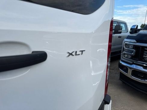 Used 2025 Ford Transit 350 XLT RWD image 12
