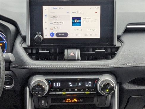 Used 2025 Toyota RAV4 XLE image 19