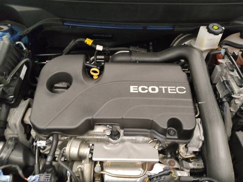 Used 2021 Chevrolet Equinox LT image 30