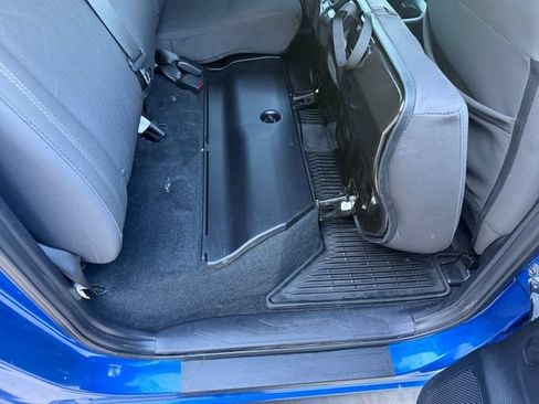 Used 2018 Toyota Tacoma TRD Sport w/ Technology Package AWD/4WD image 29