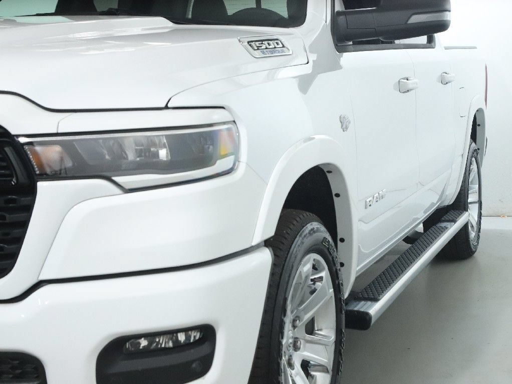 Used 2026 RAM 1500 Big Horn AWD/4WD image 4