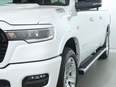 Used 2026 RAM 1500 Big Horn AWD/4WD image 4