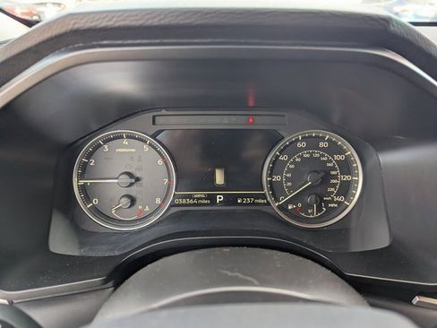 Used 2024 Mitsubishi Outlander SE image 21