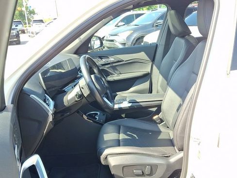 Used 2023 BMW X1 xDrive28i AWD/4WD image 10