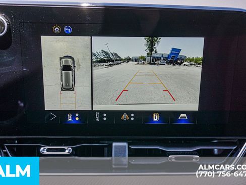 Used 2025 Chevrolet Equinox ACTIV w/ Safety and Technology Package AWD/4WD image 41