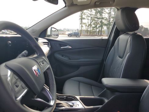 New 2026 Buick Encore GX Avenir image 15