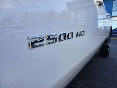 Used 2023 Chevrolet Silverado 2500 LT image 10