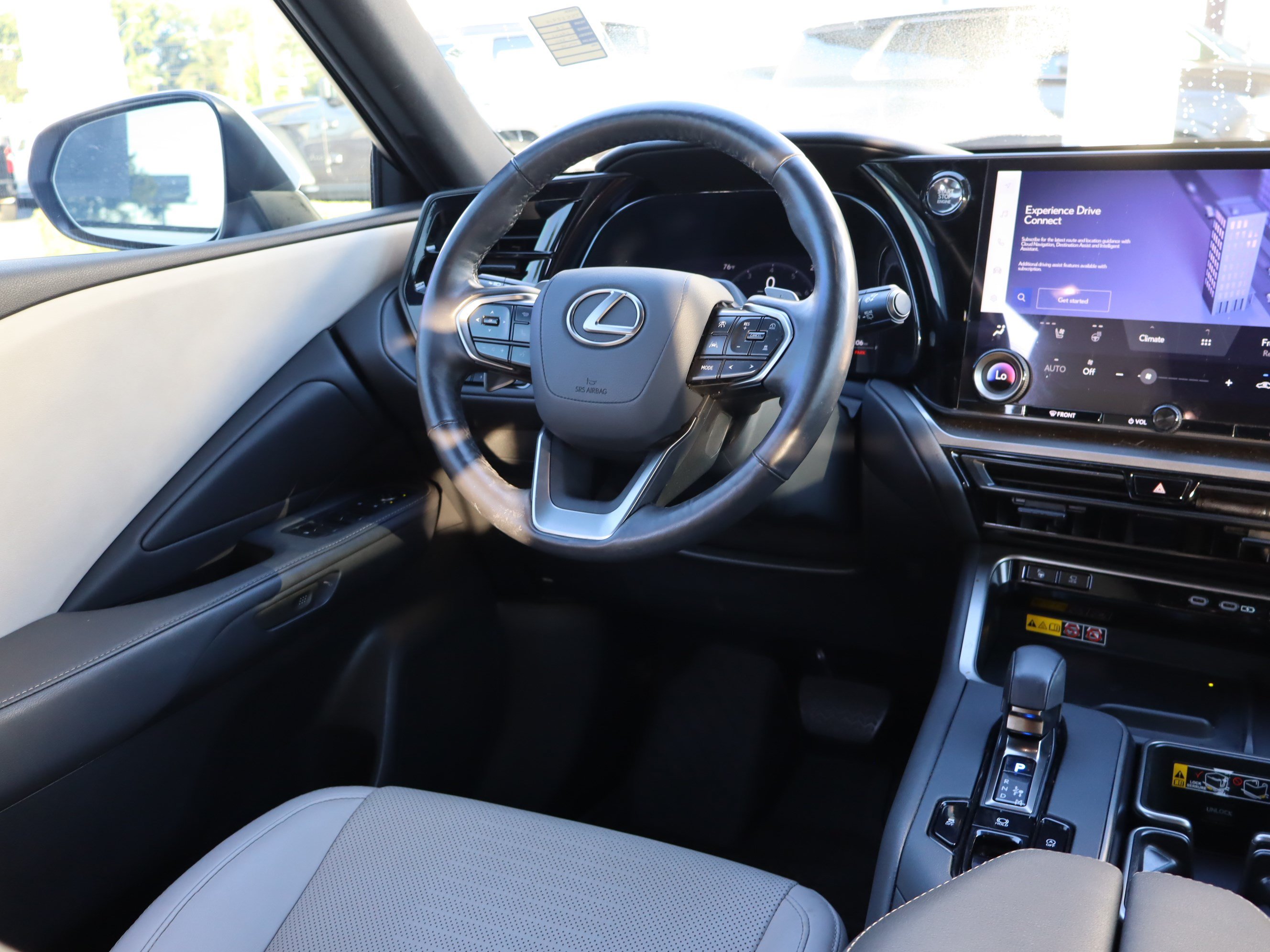 Used 2025 Lexus TX 350 FWD w/ Technology Package image 12