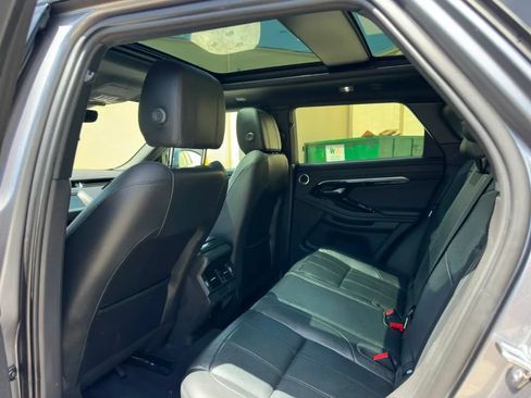Used 2021 Land Rover Range Rover Evoque S AWD/4WD image 10