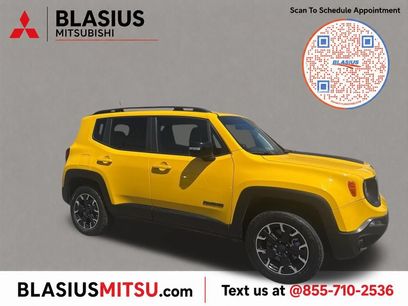Used 2023 Jeep Renegade Latitude