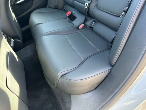 Used 2026 Mercedes-Benz C 300 Sedan image 13