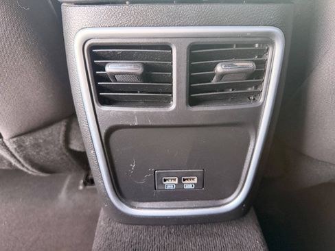 Used 2022 Dodge Charger SXT RWD image 29