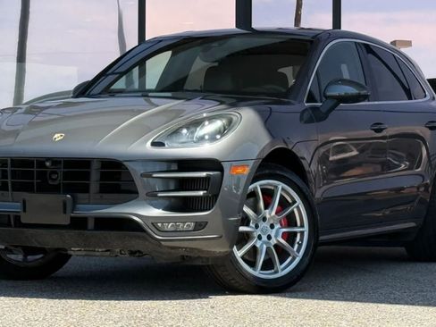 Used 2016 Porsche Macan Turbo AWD/4WD image 2