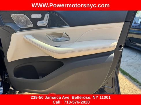 Used 2020 Mercedes-Benz GLE 350 4MATIC w/ Premium Package image 29