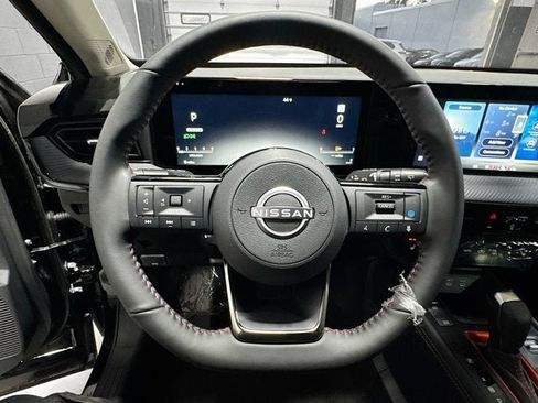 New 2026 Nissan Kicks SR w/ SR Premium Package image 11