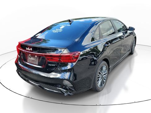 Used 2024 Kia Forte GT-Line FWD image 6