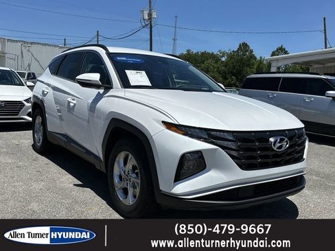 Used 2022 Hyundai Tucson SEL FWD image 1