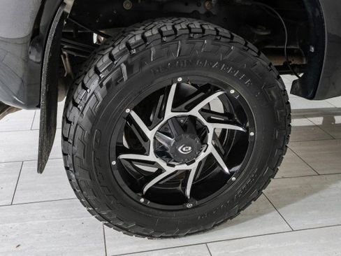 Used 2016 Ford F350 Platinum w/ Platinum Package AWD/4WD image 45