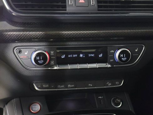 Used 2023 Audi SQ5 Premium Plus w/ Premium Plus Package image 46