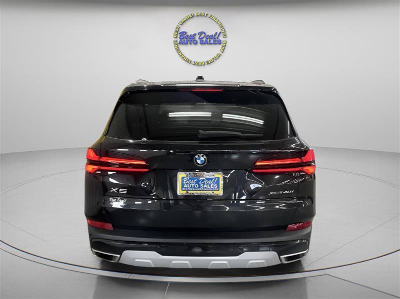 Used 2024 BMW X5 xDrive40i w/ Parking Assistance Package AWD/4WD image 4