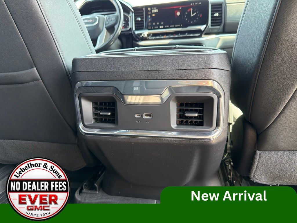 Used 2022 GMC Sierra 1500 SLT w/ SLT Convenience Package AWD/4WD image 7