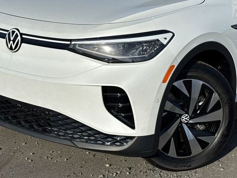 New 2026 Volkswagen ID.4 Pro image 8