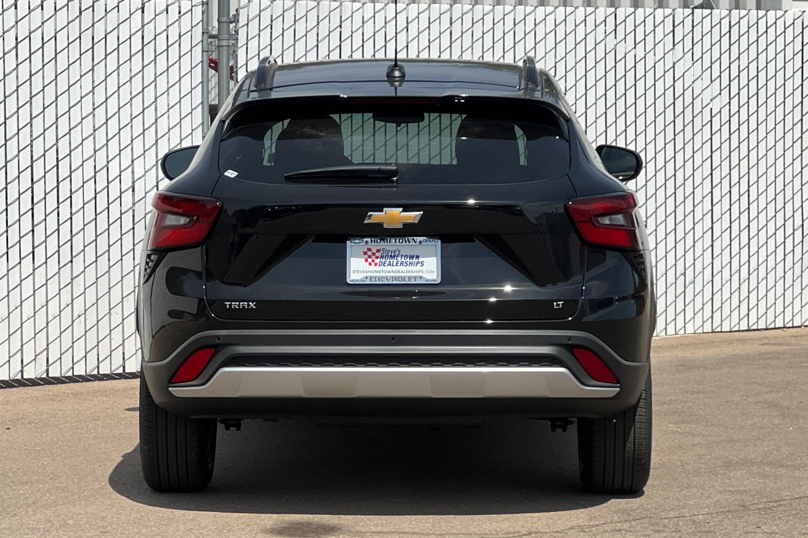 New 2026 Chevrolet Trax LT w/ Driver Confidence Package FWD image 5