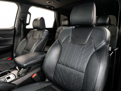 Certified 2023 Kia Telluride EX X-Line image 11
