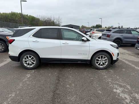 Used 2022 Chevrolet Equinox LT AWD/4WD image 5