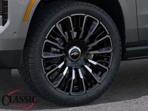 New 2026 Chevrolet Tahoe High Country AWD/4WD image 10