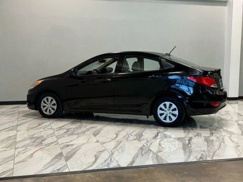 Used 2016 Hyundai Accent SE image 9