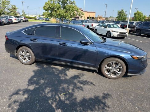 Used 2024 Honda Accord EX image 34