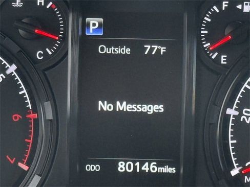 Used 2022 Toyota 4Runner SR5 image 16