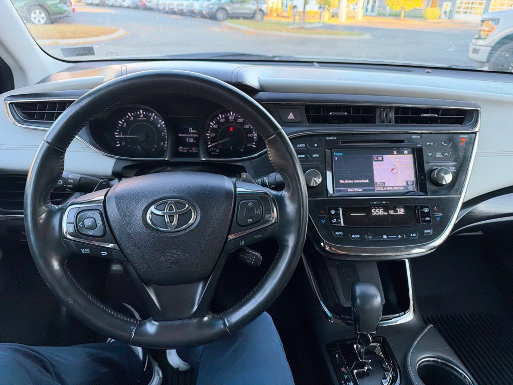 Used 2018 Toyota Avalon Touring w/ Carpet Mat Package FWD image 12