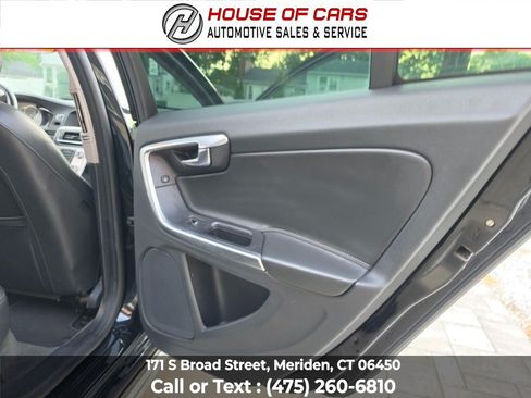Used 2017 Volvo V60 T5 Cross Country w/ Climate Package AWD/4WD image 47
