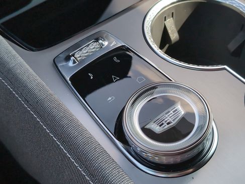 New 2026 Cadillac Vistiq Premium Luxury image 17