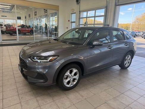 Used 2023 Honda HR-V LX image 4