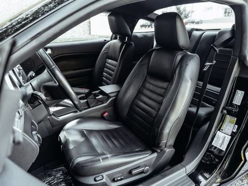 Used 2008 Ford Mustang GT Premium RWD image 4