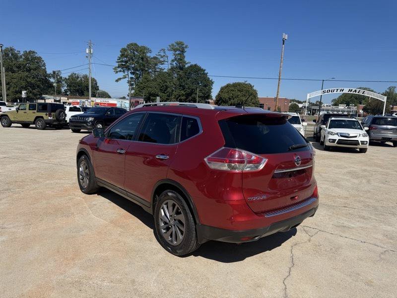 Used 2016 Nissan Rogue SL w/ SL Premium Package FWD image 2