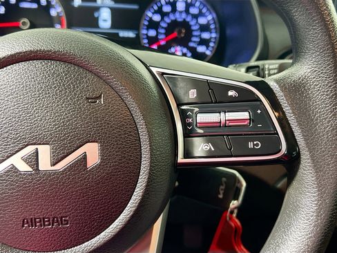 Used 2023 Kia Forte LXS image 19